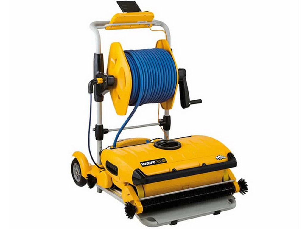 Robot piscine electrique Dolphin WAVE 300XL avec telecommande et chariot