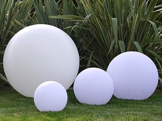 Lampe sans fil Loon BALLOON a LED Ø50cm pour piscine et jardin