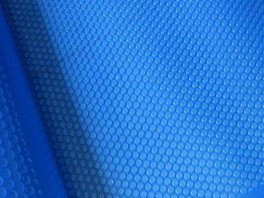 Couverture solaire d'ete ECO 400µ bleue non bordee