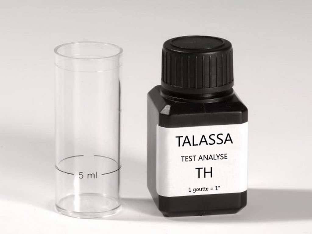 Test d'analyse mesure du TH de l'eau