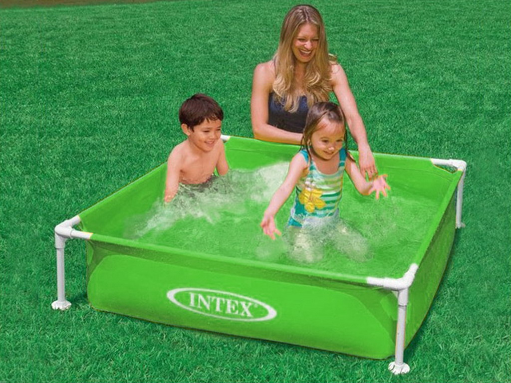 Piscine hors-sol tubulaire Intex METAL FRAME JUNIOR carree 122 x 122 x 30cm coloris vert