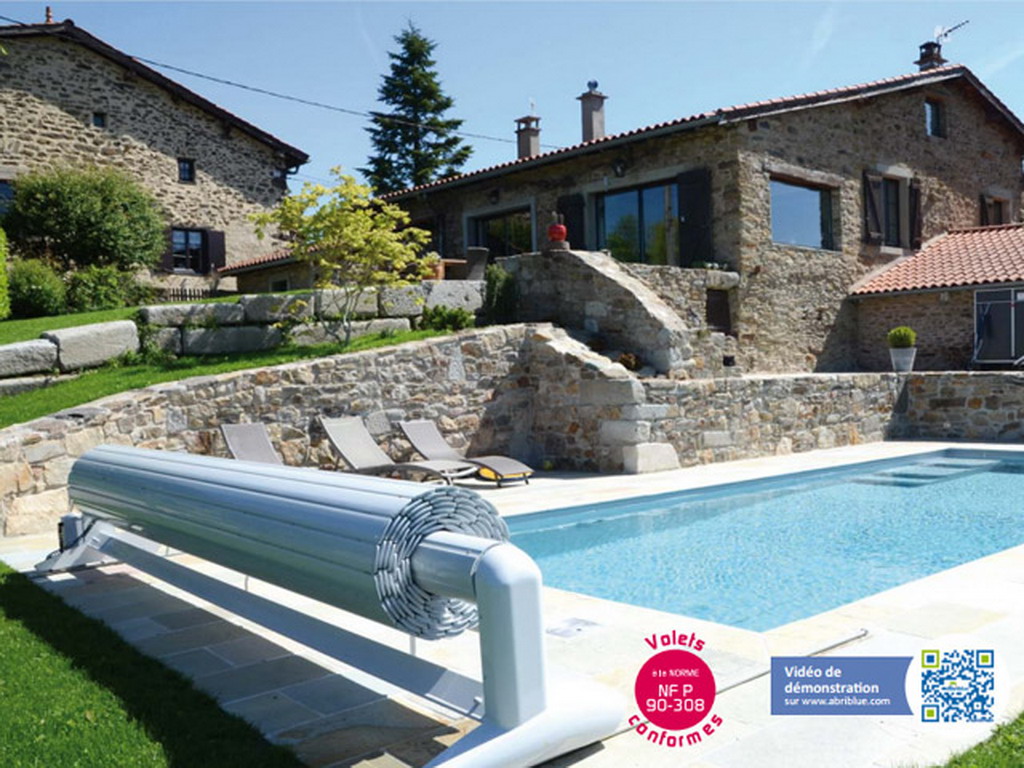 Volet automatique de securite Abriblue OPEN SURF SYSTEM 2 autonome coloris blanc pour piscine enterree 5x10m sans escalier