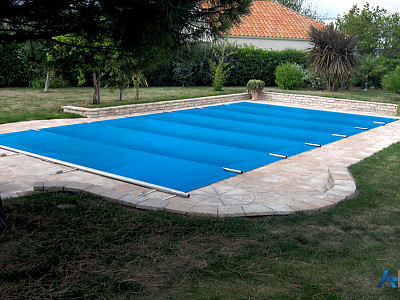 Couverture de securite a barres APF Securit Pool LITTORAL 4m x 8m bleue