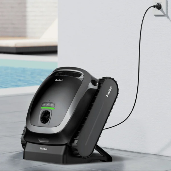Un robot piscine convivial avec 3 modes de nettoyage