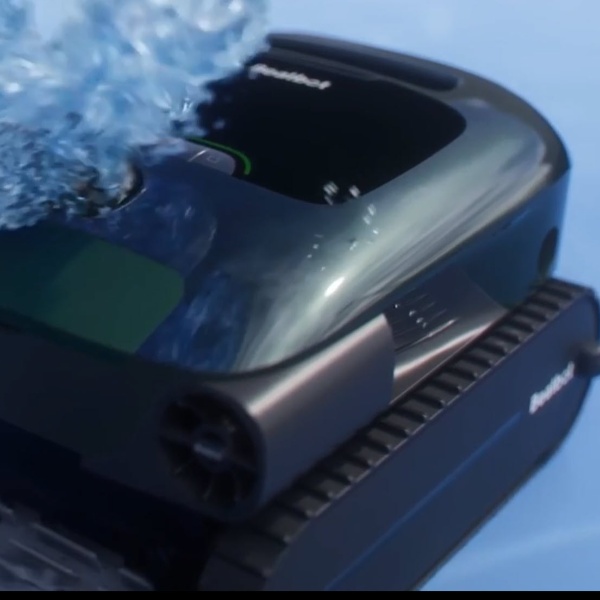 Un robot de piscine fiable avec de multiples certifications