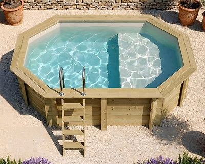 Piscine bois Altanka NEMO octogonale allongée avec plage 4,3x3m H 1,18 m liner sable, pose sur dalle