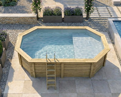 Piscine bois Altanka NEMO octogonale allongée avec plage 5,79 x 3,49m H 1,45m liner gris, sans dalle béton