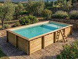 Piscine bois Altanka AQUA rectangulaire avec plage 8,5 x 4,35m H 1,45m liner sable, pose sur dalle