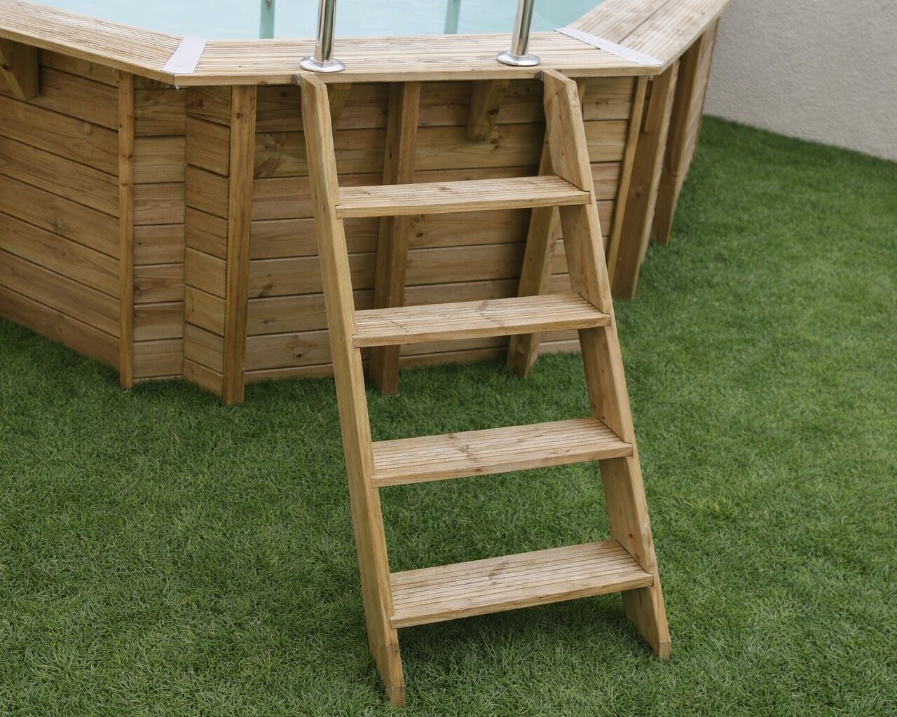 Kit Echelle bois exterieure UBBINK 4 marches pour piscine