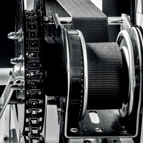 Fauteuil de mise à l'eau Hexagone Unikart Classic : un accès piscine PMR sans travaux