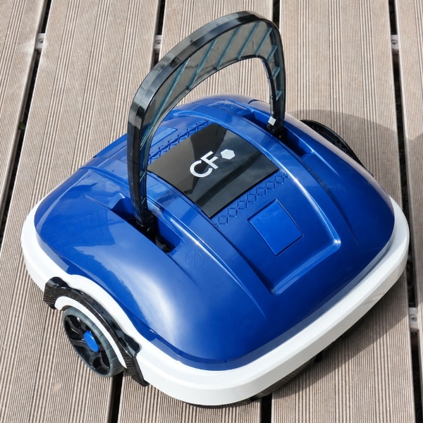 Quelles piscines sont compatibles avec le robot Aqualux CF45CL ?